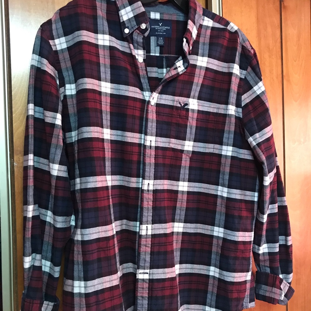 American Eagle Long Sleeve Flannel